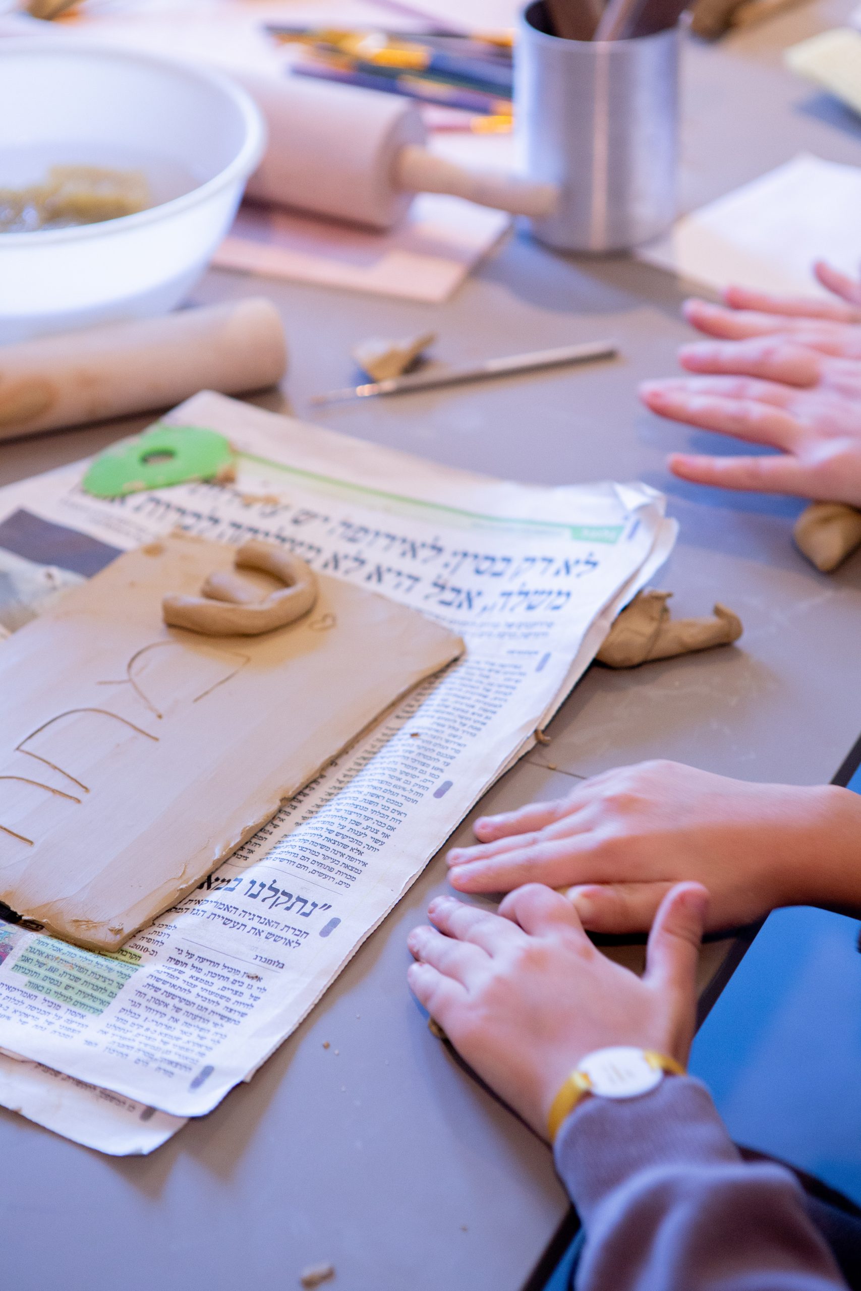 קורס קרמיקה לילדים | שני אחר״צ